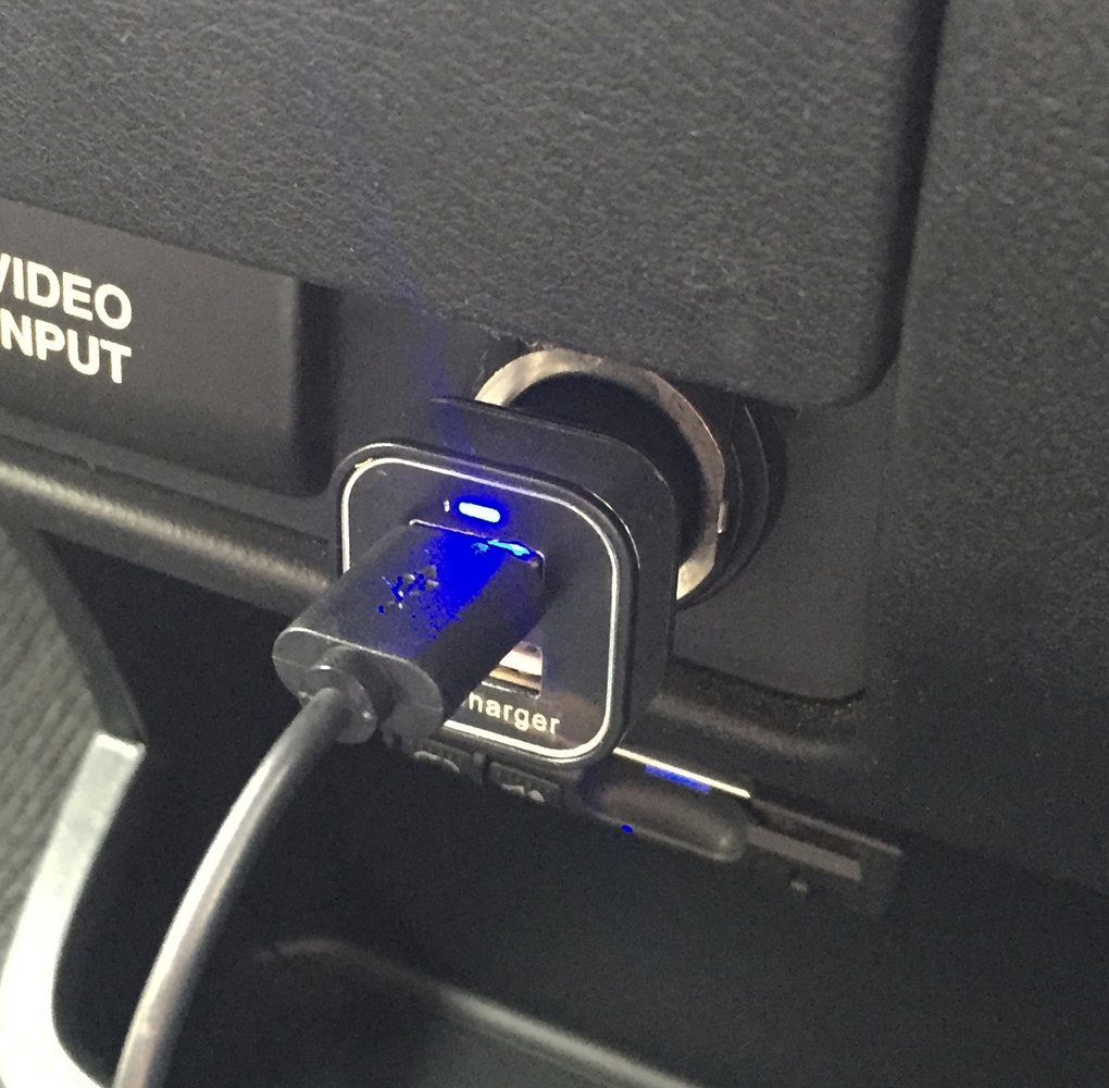 Amazon | AXS アイコス対応 車載用 USB充電器 2ポート 合計2.4A 12/24V