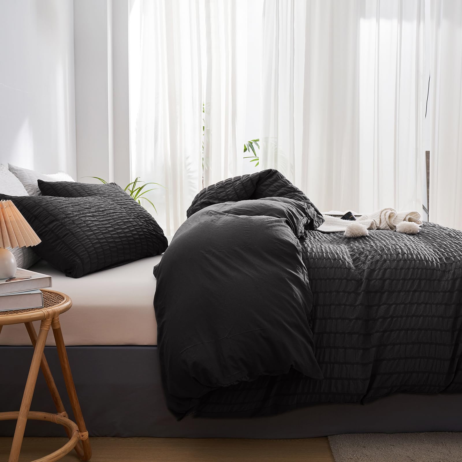 DuShow King Size Duvet Cover Set, Textured Black, Seersucker Pattern, Soft Breathable Bedding With Zipper - Image 4