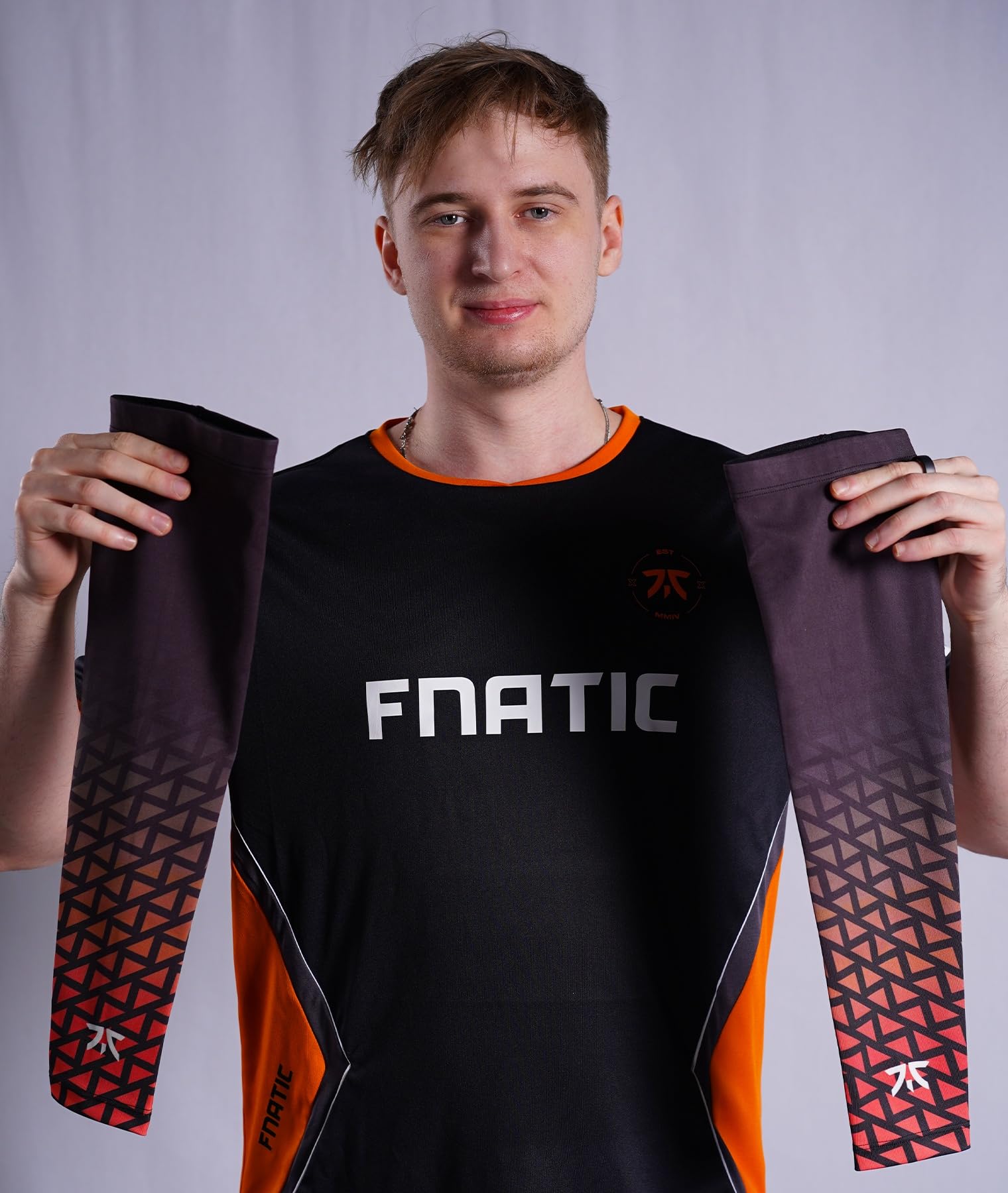 Amazon.co.jp: Fnatic Gear FNATIC PRO SLEEVE 2024 BLACK ONE FC-PW