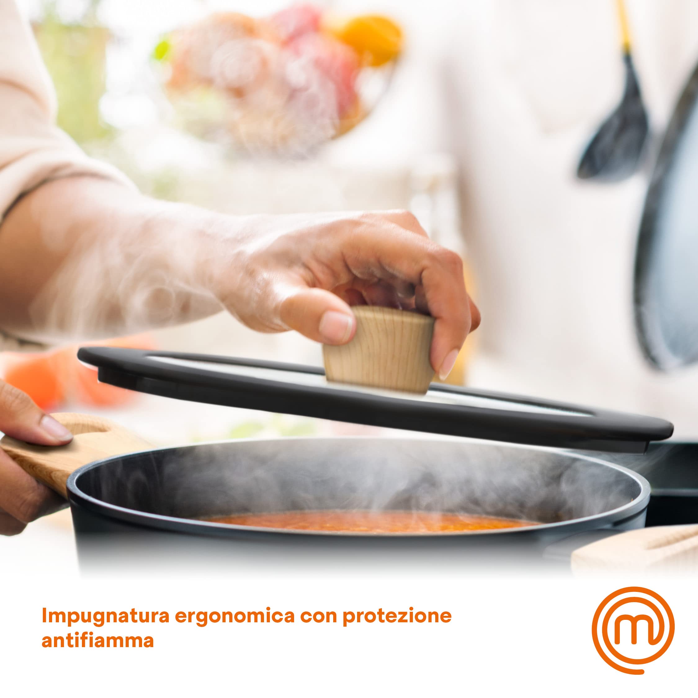 MasterChef Casseruola Antiaderente 20 cm, Pentola Induzione per Pasta, Agnelli, Polenta e altro, Crock Pot Alluminio con Manici Per Pentole in Legno, Antigraffio, Lavabile in Lavastoviglie, Nera