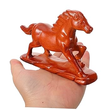 馬の置物、ミニチュア馬の置物、木製の馬、馬具、鞍、道産子馬、木彫り馬 馬の置物、ミニチュア馬の置物、木製の馬、馬具、鞍、道産子馬