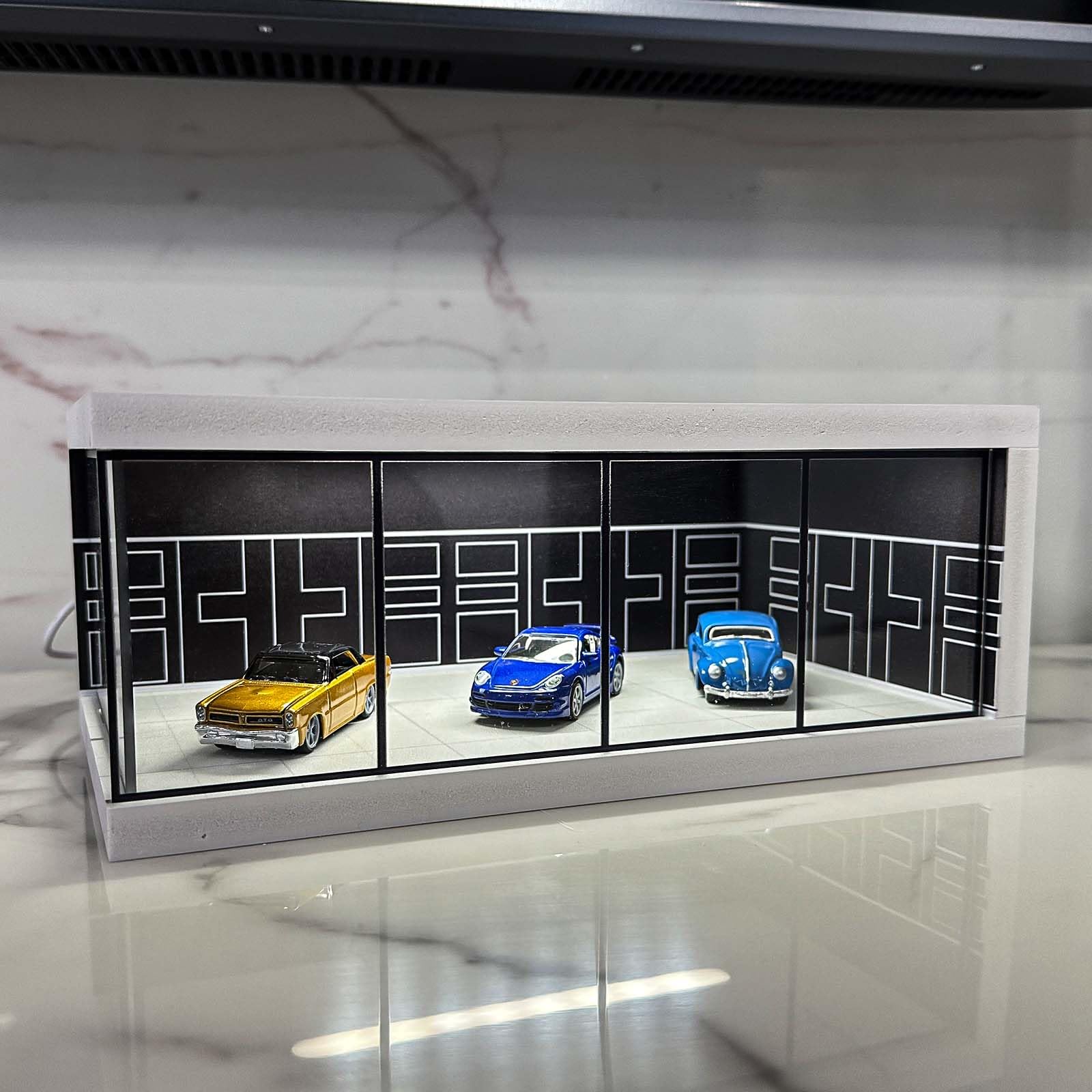 Luay Wuliza Hot Die-Cast Wheel Display Case , 1/64 Die-Cast Car Display Case with LED Lights Alloy Car Model Display Case (Black)