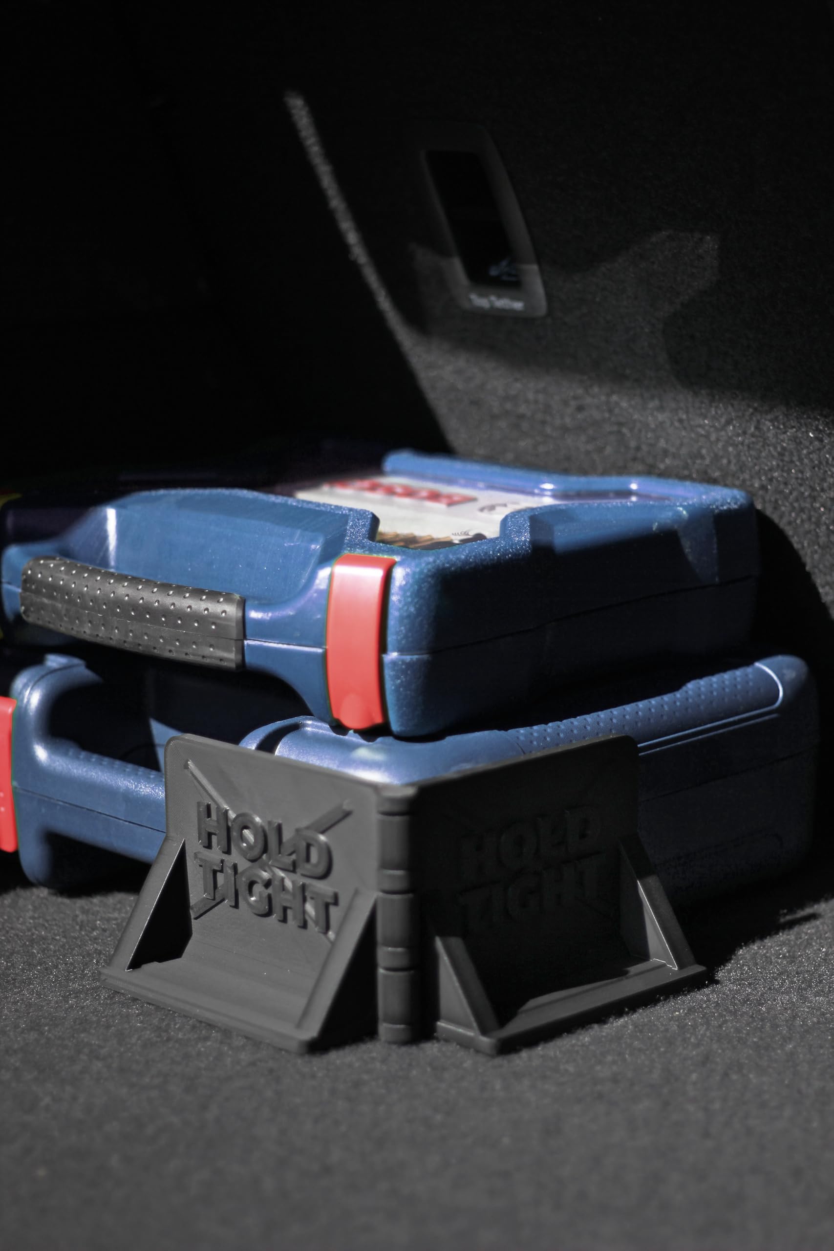 NewGround Designs Hold Tight - Organizador de banda autoadherente para maletero (2 unidades)
