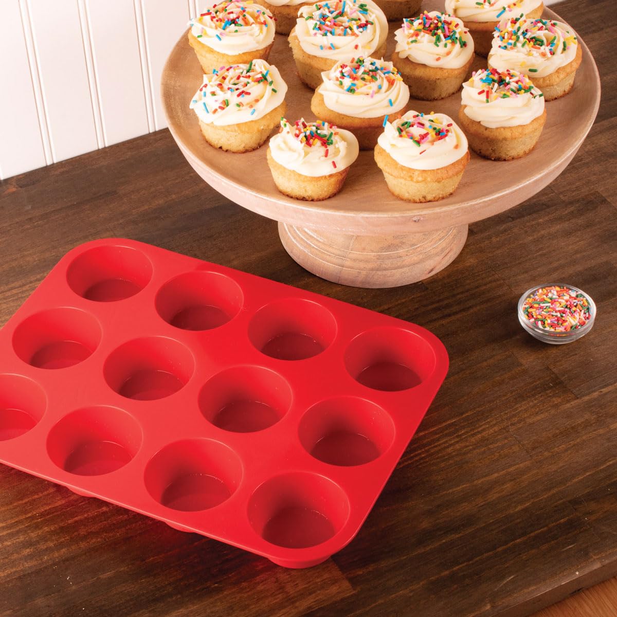 Mrs. Anderson's - Molde para magdalenas de silicona (6 tazas, sin BPA, antiadherente, silicona de grado europeo, 13,18 x 9 x 0,6 cm) Molde para magdalenas, 12 tazas 12-Cup Muffin rosso