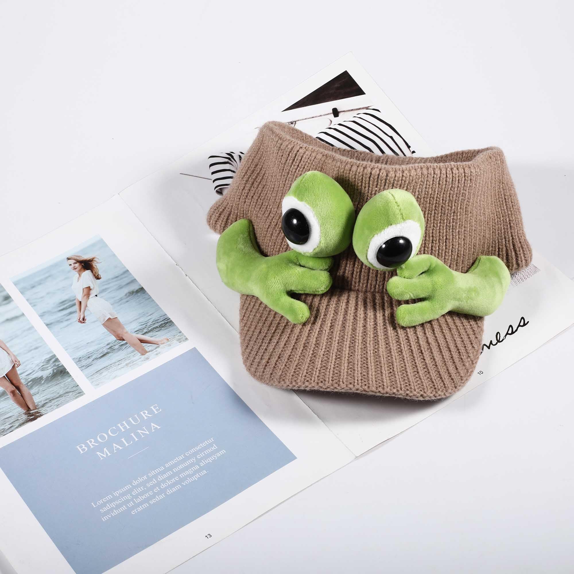 Knitted Baseball Cap Earband Headband Hat Cute Green Frog Autumn Winter Women's Knitted Warm Hollow Cap (Coffee)
