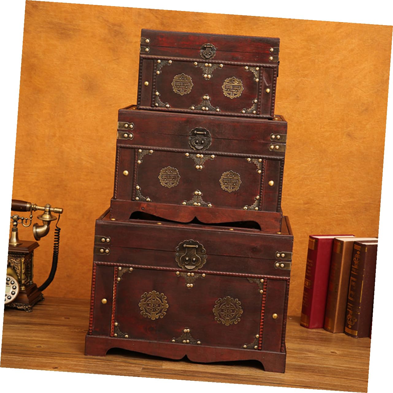 DECHOUS Vintage Holz Aufbewahrungsbox Braun mit Retro Stil und Dekorativer Funktion für Zuhause und Bastelarbeiten als Praktische Ordnungsbox