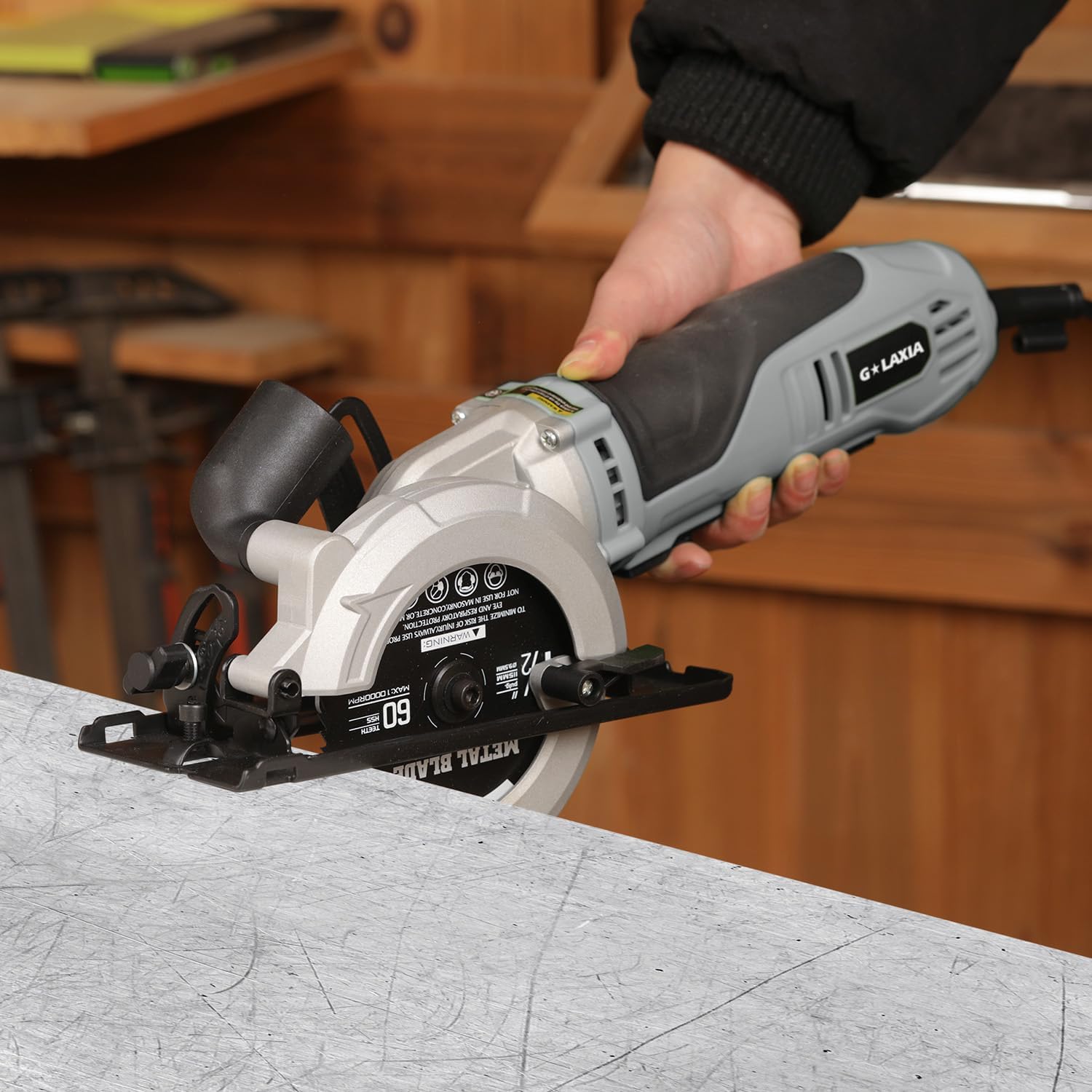 710W Mini Circular Saw, 5200RPM 6Amp Corded Compact Saw with 4-1/2" 24T TCT & 60T HSS Blade, Parallel Guide Ruler, Allen Wrench, Vacuum Adapter, Max Cutting Depth 1-2/3"(90°) 1''(45°)