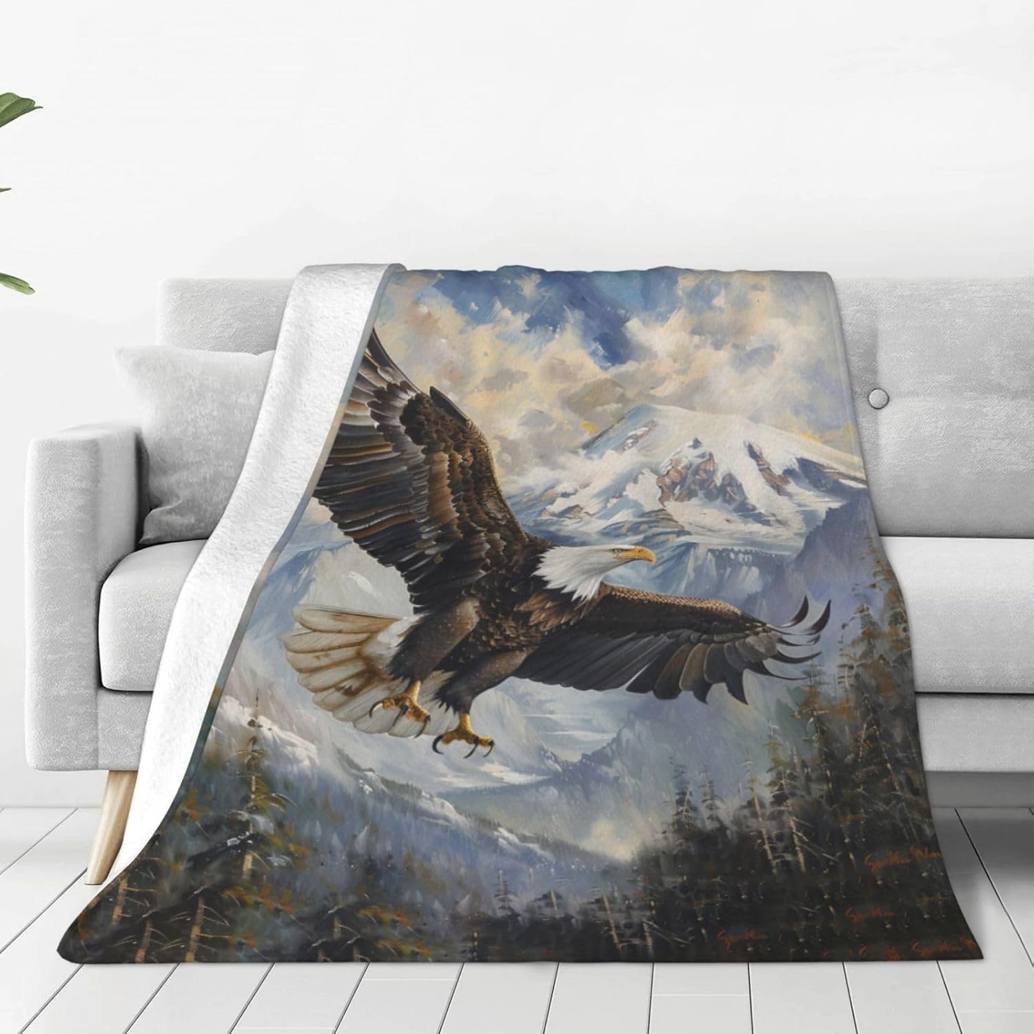 American Eagle Bald Eagle Decor Throw Blanket - Super Warm Soft Plush Lightweight Fleece Flannel Blanket for Winter Couch Bedding - 60"x80"