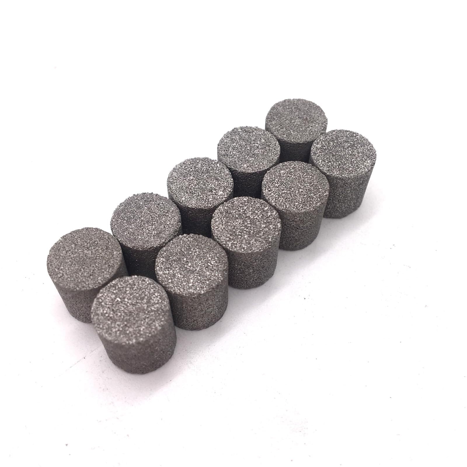 Wysokiej jakości spiekany blok filtracyjny z proszku tytanowego – 10 mm x 10 mm, niestandardowa mikronowa porowata metalowa kolumna filtracyjna