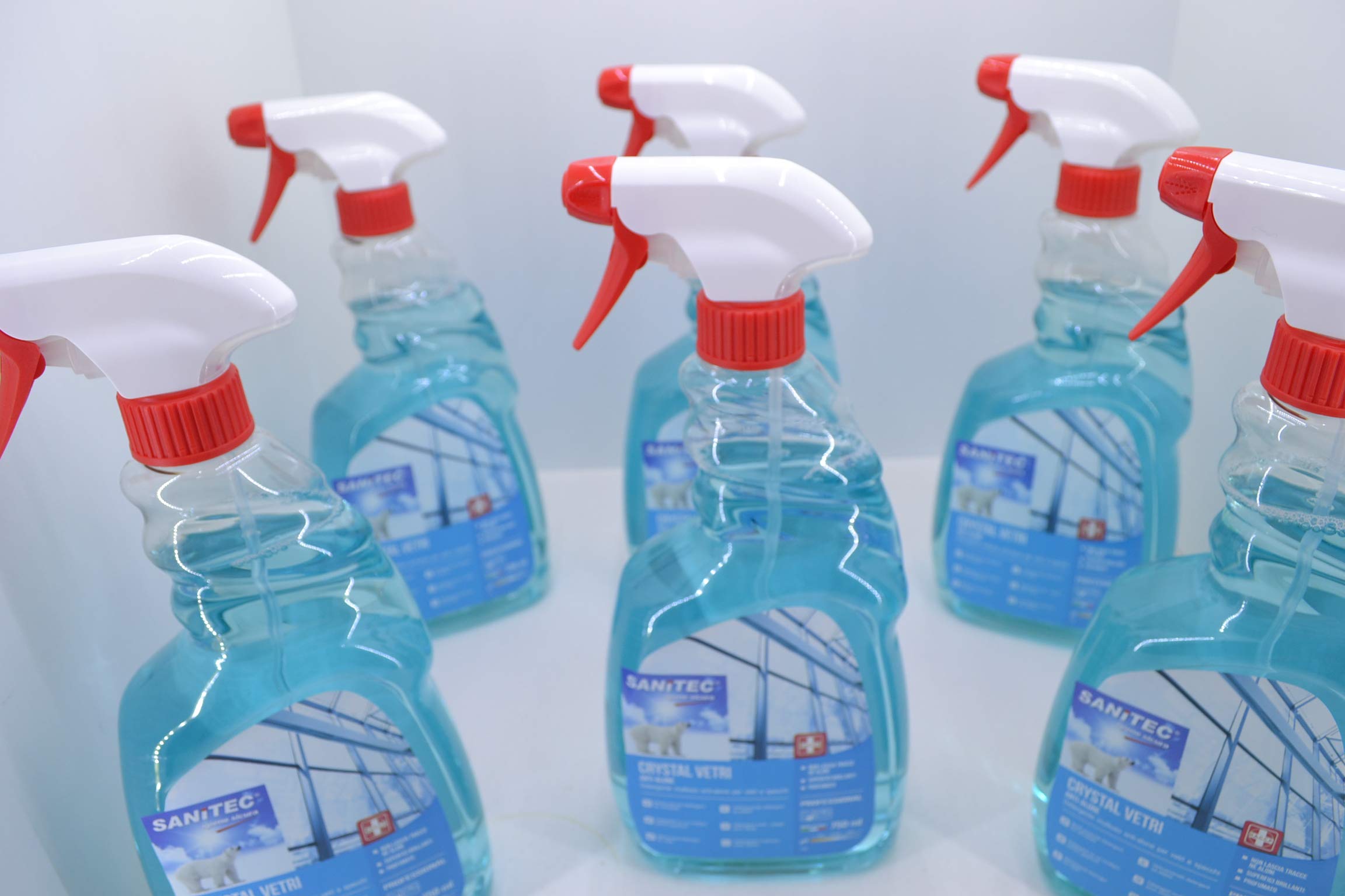Sanitec detergente professionale vetri Crystal Vetri 750ml cartone 6pz Anti-Alone