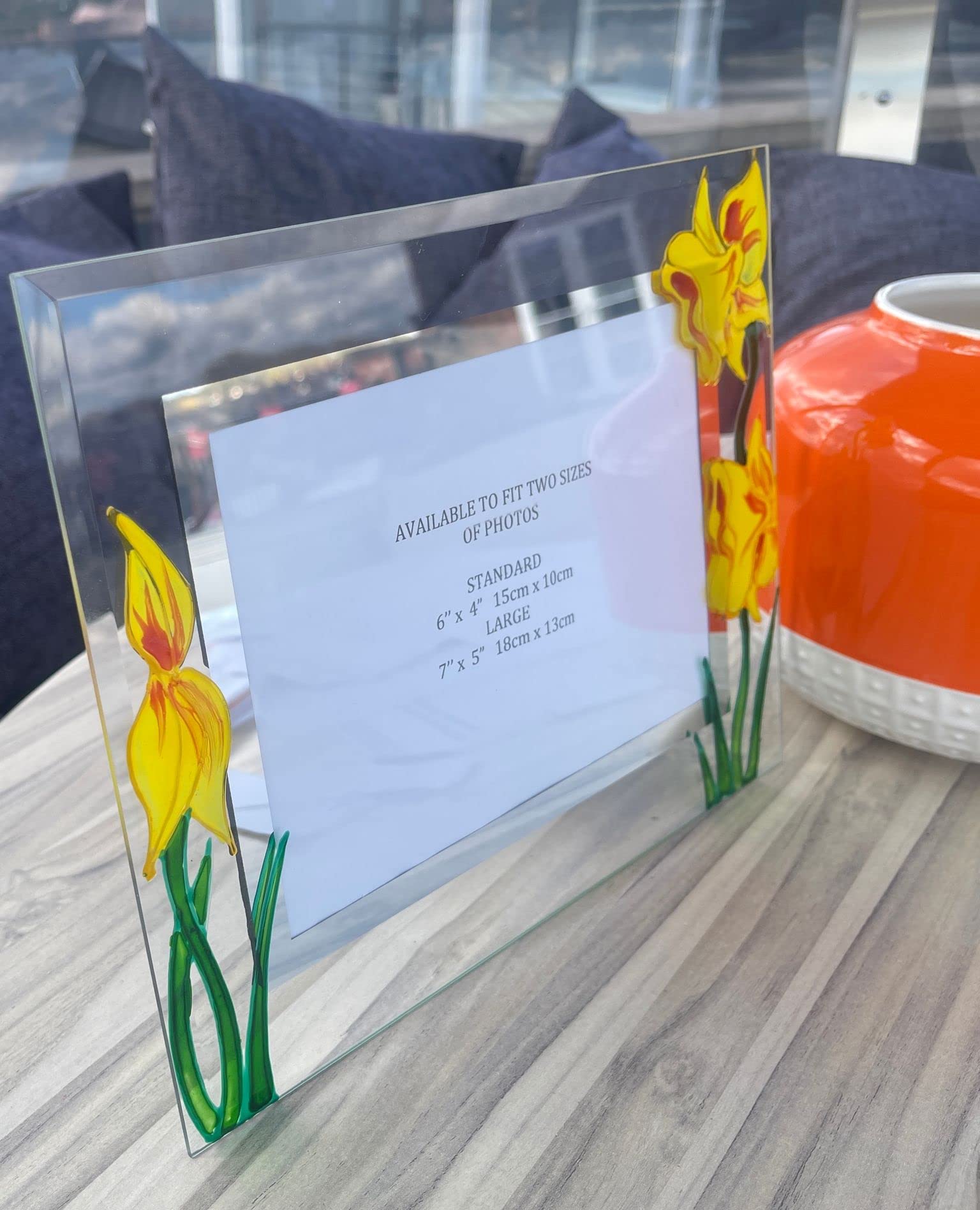 Daffodil Photo Frame Landscape Large 7” x 5”