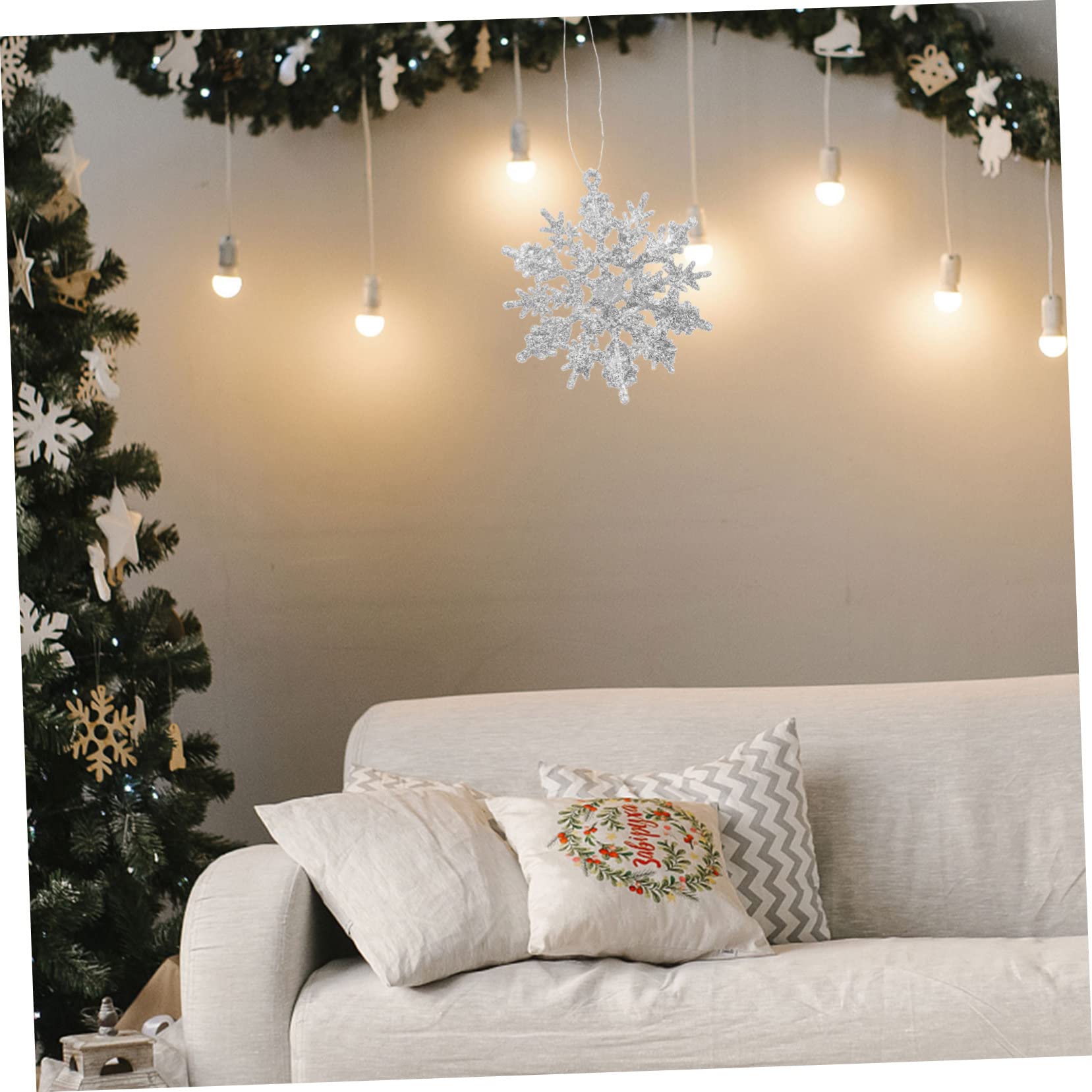 Alipis 180 Pièces Flocons De Neige De Noël Embellissement De Flocon De Neige Décorations De Maison pour La Maison Pendentifs De Noël Décor D'ornement Suspendu De Silver Plastique