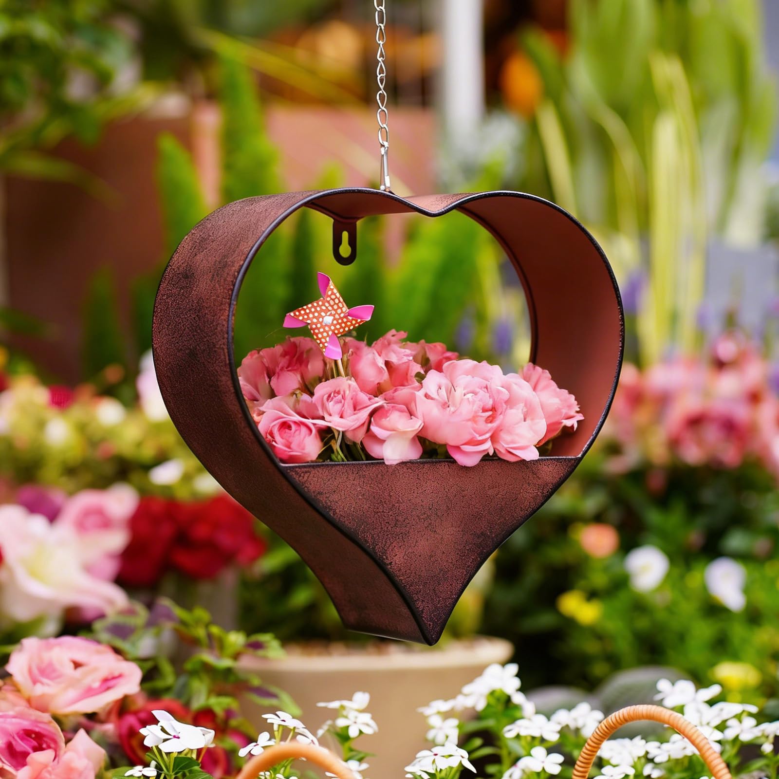 Yeomoo Metall Herzform Blumentopf Hängend Gartendeko für Draußen - Rost Pflanzkübel Deko für Garten Balkon Draussen Pflanzentopf Deko Wohnzimmer Hängetopf Geschenke für Frauen Mama Freundin Pflanztopf
