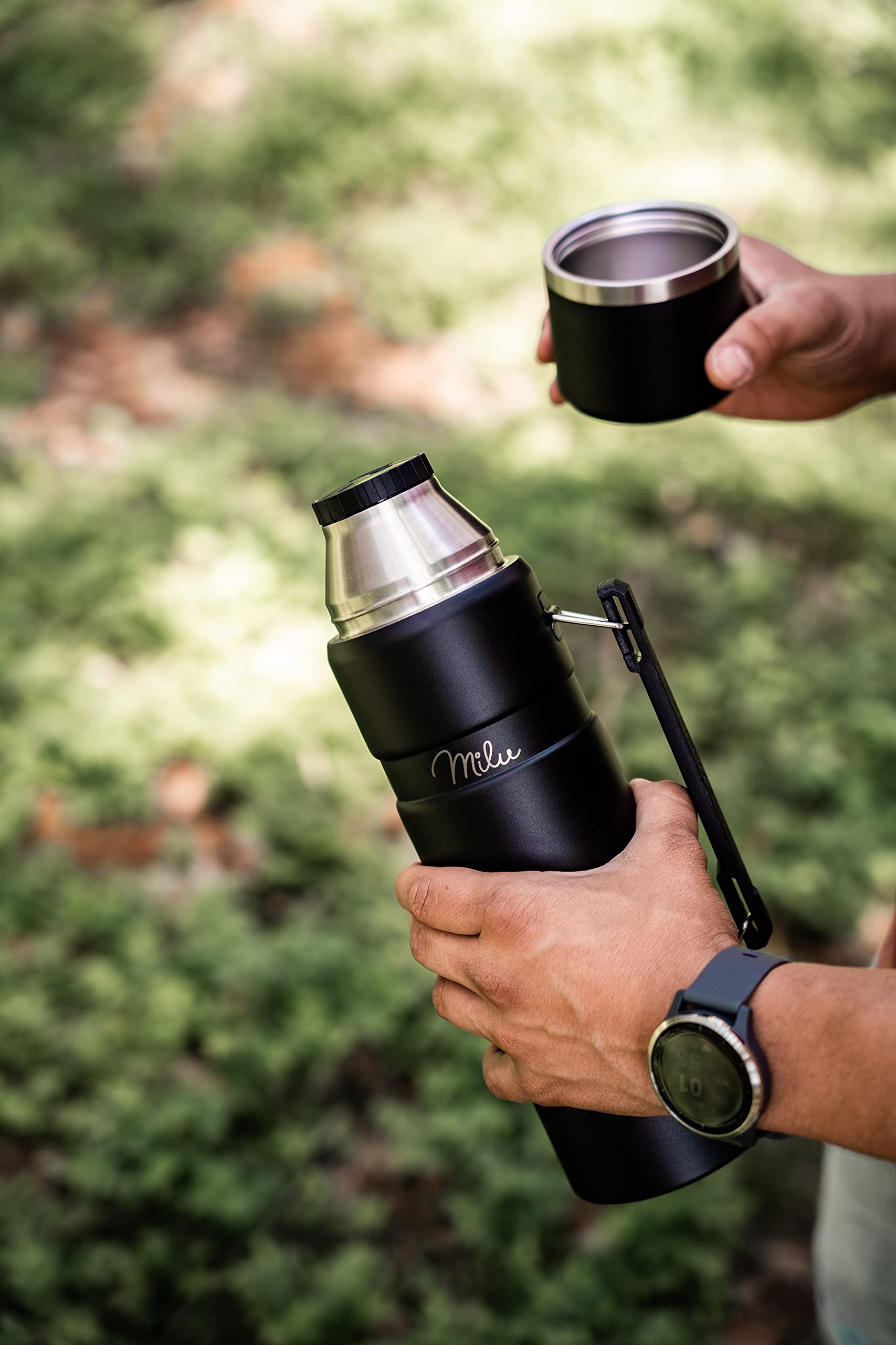 Milu Bottiglia thermos con manico TBottiglia isolata Thermos 1L - Bottiglia isolata in acciaio inox, 100% a prova di perdite, isolamento a doppia parete (Blu Navy, 1000ml)