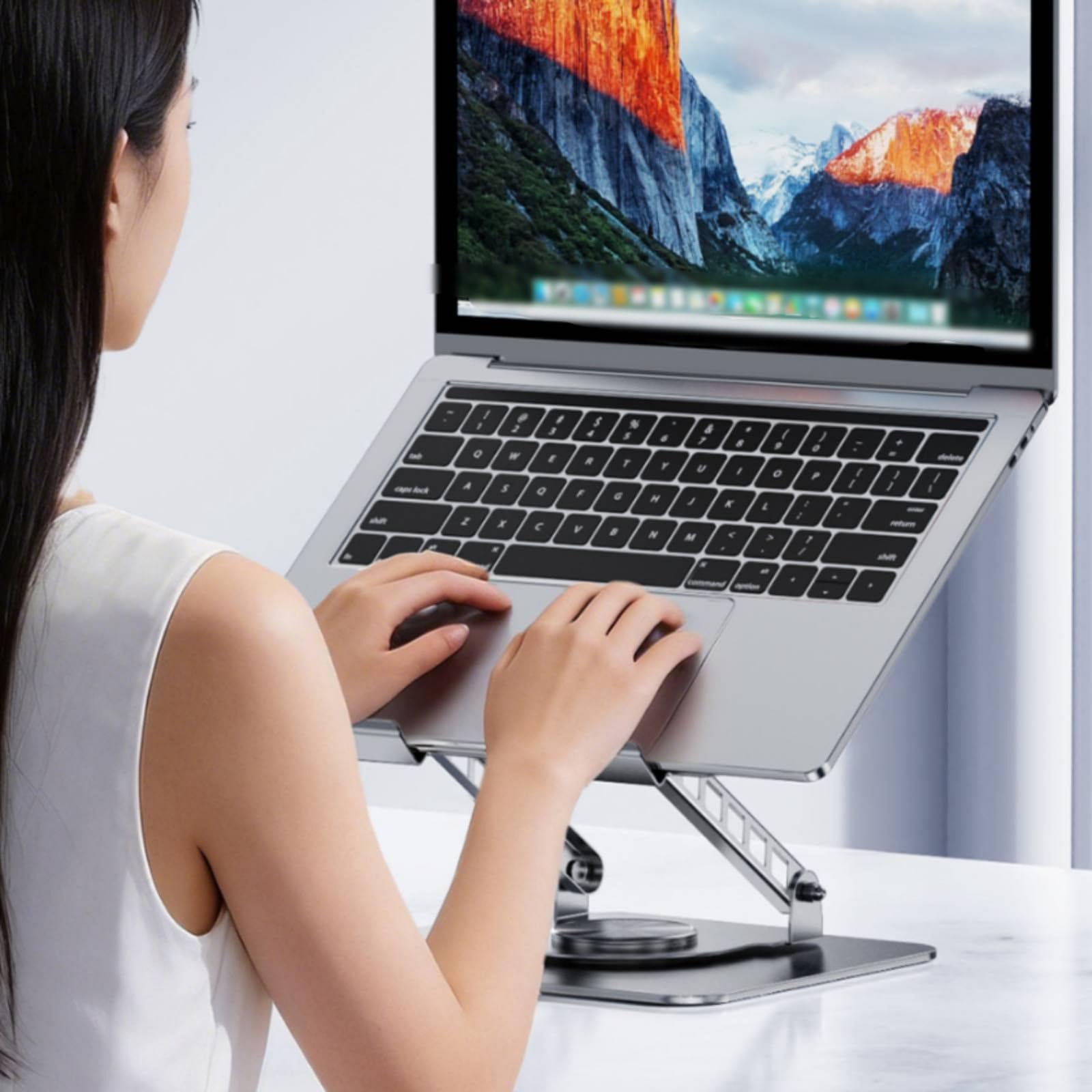 Supporto Laptop Supporto PC Metallo con Ventilazione Rotazione 360 Gradi Doppio Braccio per Stabilità Adatto a Studio, Argento, Argento, 17 Pollici