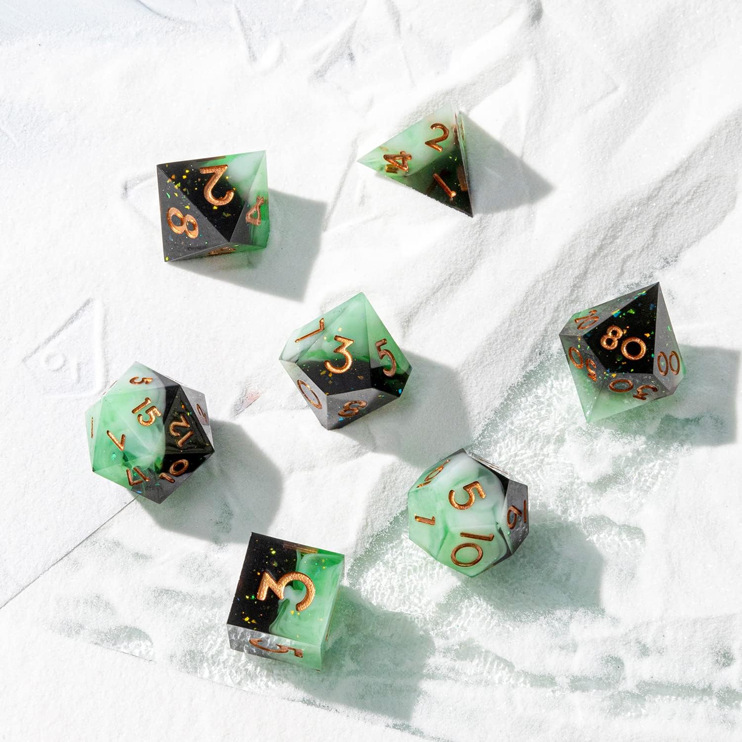 Sharp Edge DND Dice Set Handmade 7 Accessories Dice for Dungeons and Dragons TTRPG Games, Multi-Sided RPG Polyhedral Resin Sharp Edge Dice Roleplaying Games (Gradient Green)
