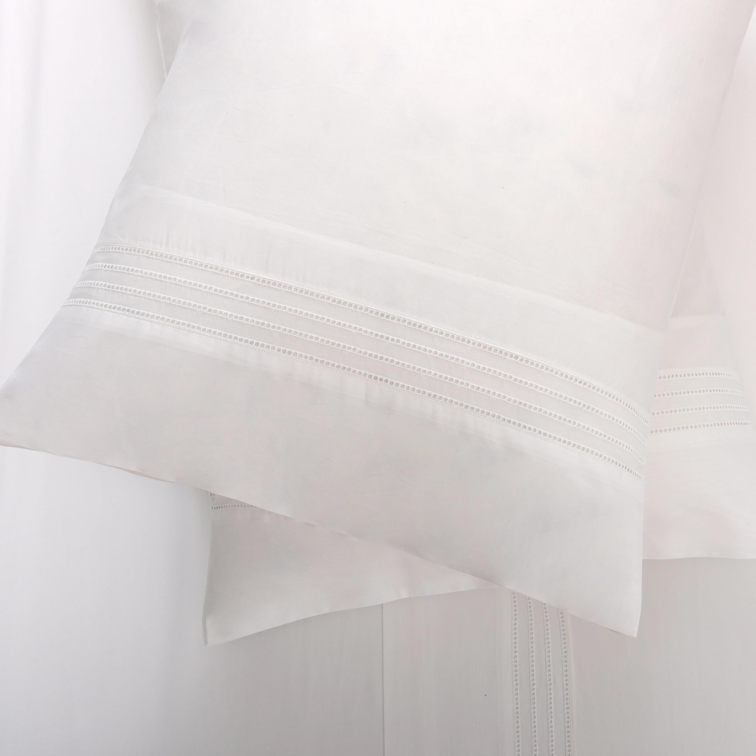 (400 Hilos Juego de Sábanas Algodón Percal Blanco Cuatro Líneas Vainica – AL14-400 Hilos - 100% Algodón de Percal - Cama 150/160 2 Almohadas 50 x 80 cm - Fabricado Portugal