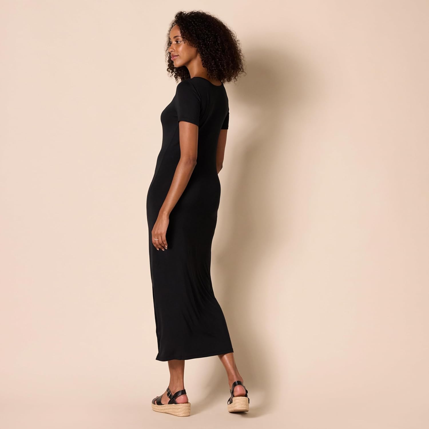 Amazon Essentials Women's Jersey Standard-Fit Short-Sleeve Crewneck Side Slit Maxi Dress (Previously Daily Ritual) - Image 3