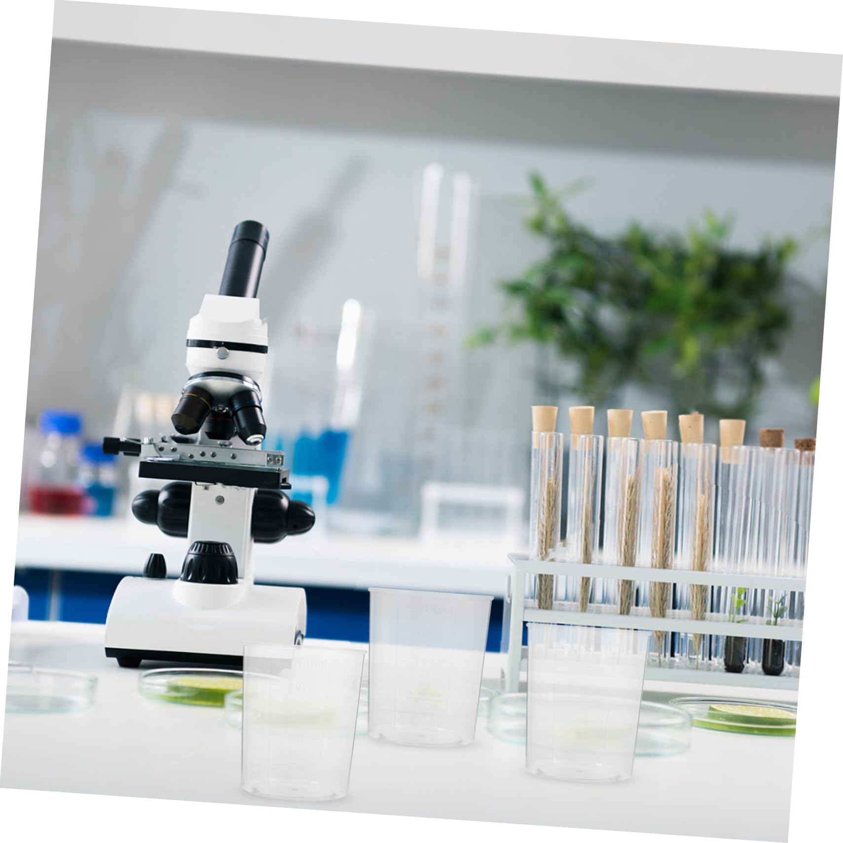 GRIRIW 30pcs Measuring Cups Unique Lab Plastic Cups Accurate Scale Measuring Tool