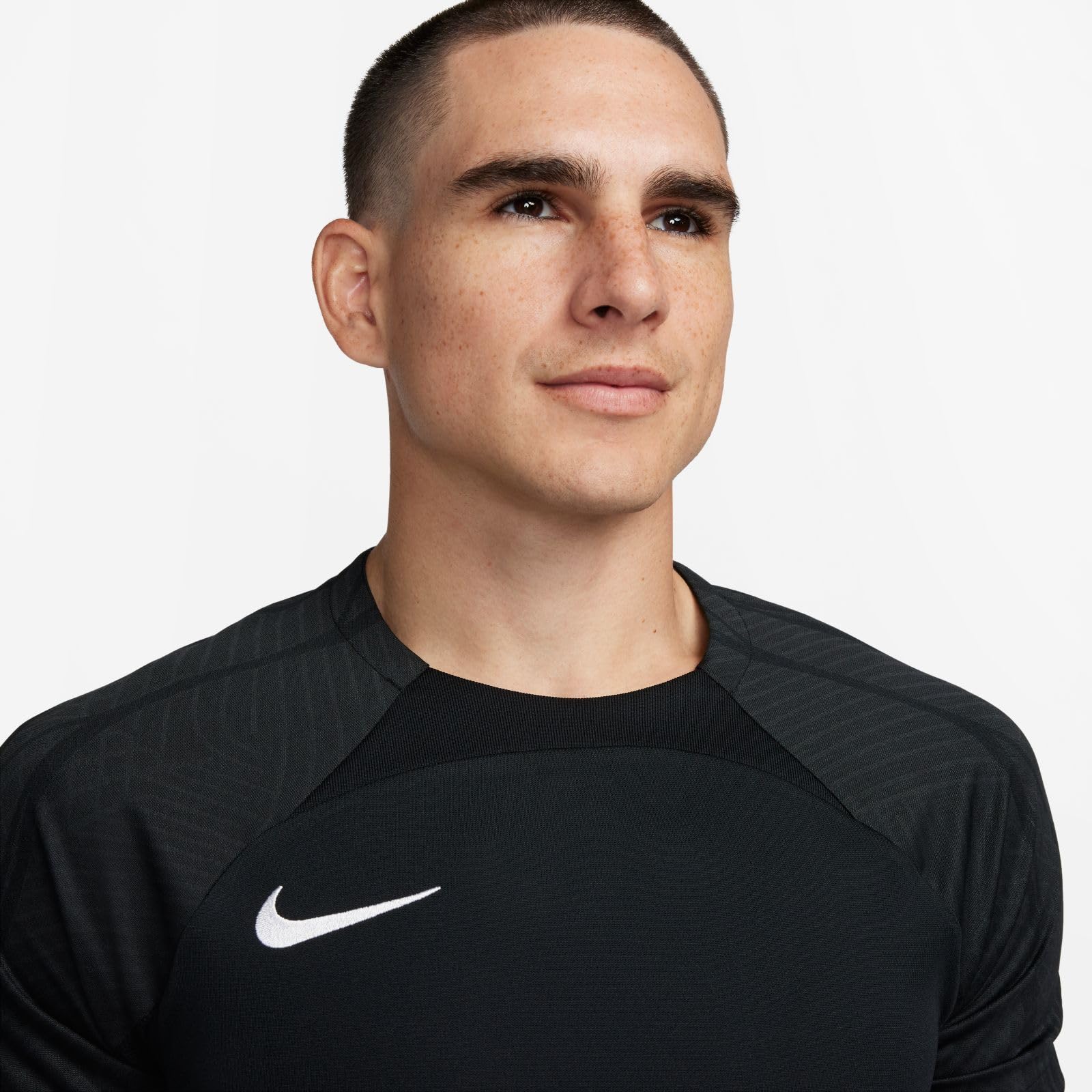 Nike M Nk DF Strke III JSY SS T-Shirt Hombre