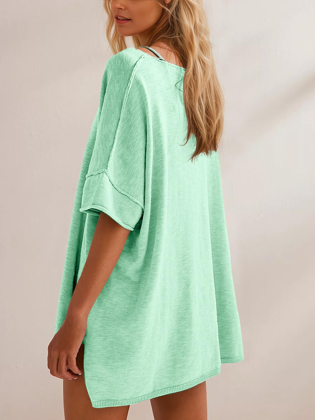 Tankaneo T-shirt surdimensionné pour femme - Col rond - Manches courtes - Ourlet fendu sur le côté - Tunique