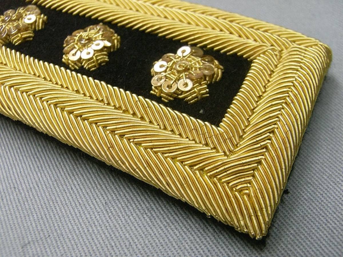Amazon.co.jp: 海軍文官肩章レプリカ高等官一等・二等 : おもちゃ