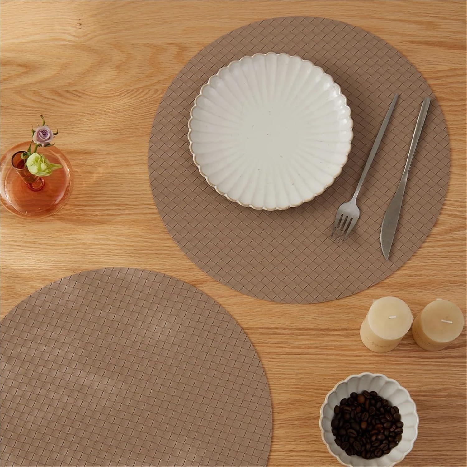 Round Woven Placemat Table Mat Kitchen Utensils Leather Waterproof Heat Insulation Oil-Proof Place Mat for Dining Table(Green)