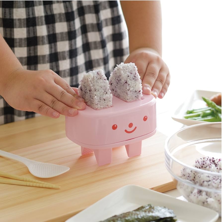 Amazon｜曙産業 おにぎり型 ももいろ うさぎの耳から三角形