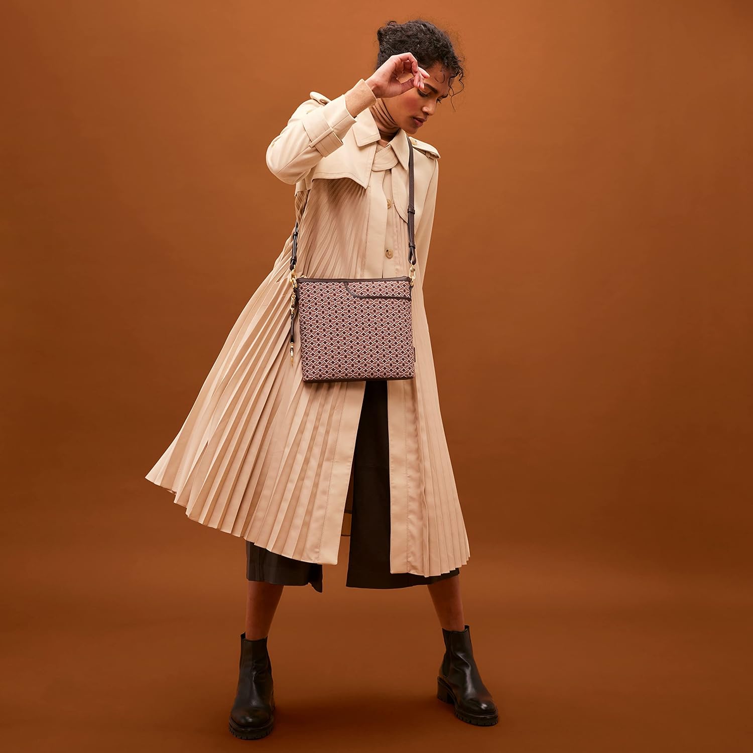 RADLEY POCKETS 2.0 - HEIRLO MEDIUM ZIPTOP CROSSBODY GOOSE GREY