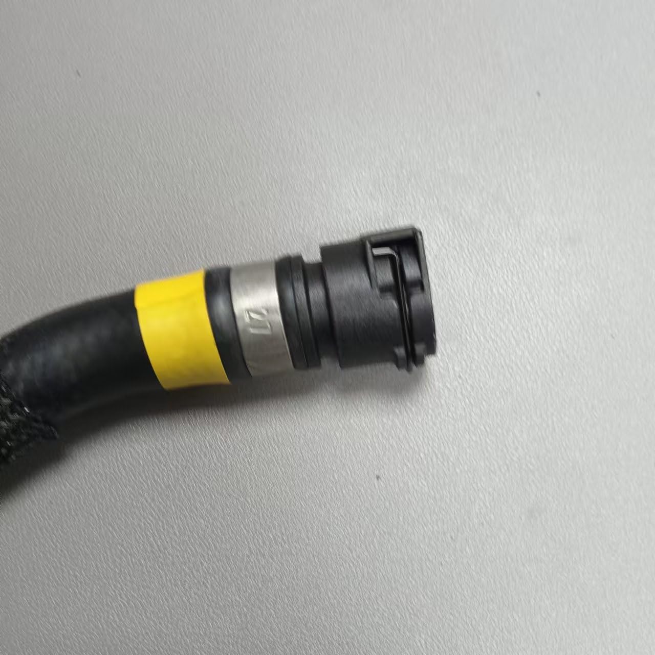 CAR RETURN PIPE 17127508042 1712 7508 042