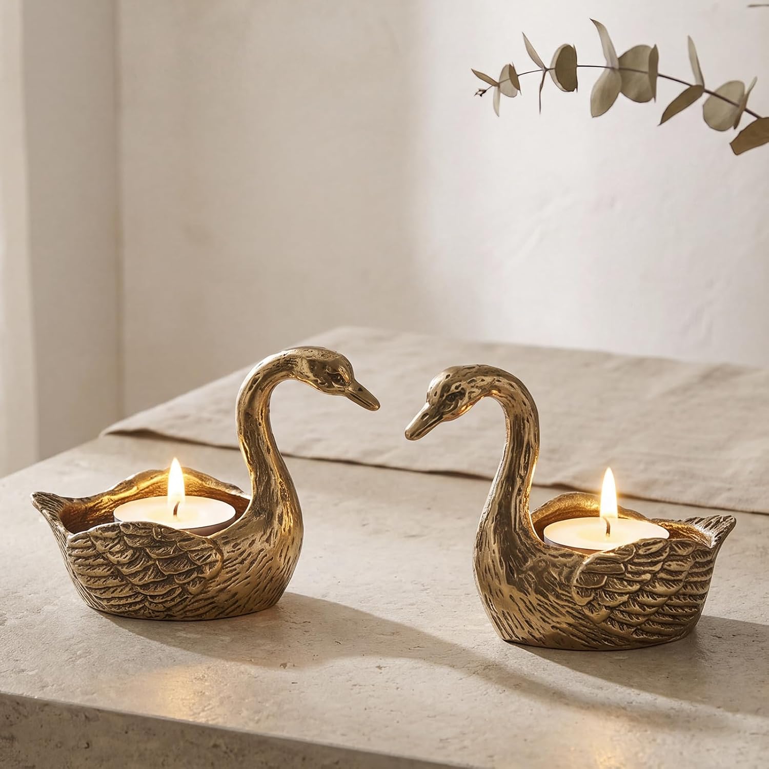 Mumufy 2 Pcs Swan Tealight Candle Holders Elegant Gold Swan Decor for Votive Candles Table Centerpiece Weddings Dinners