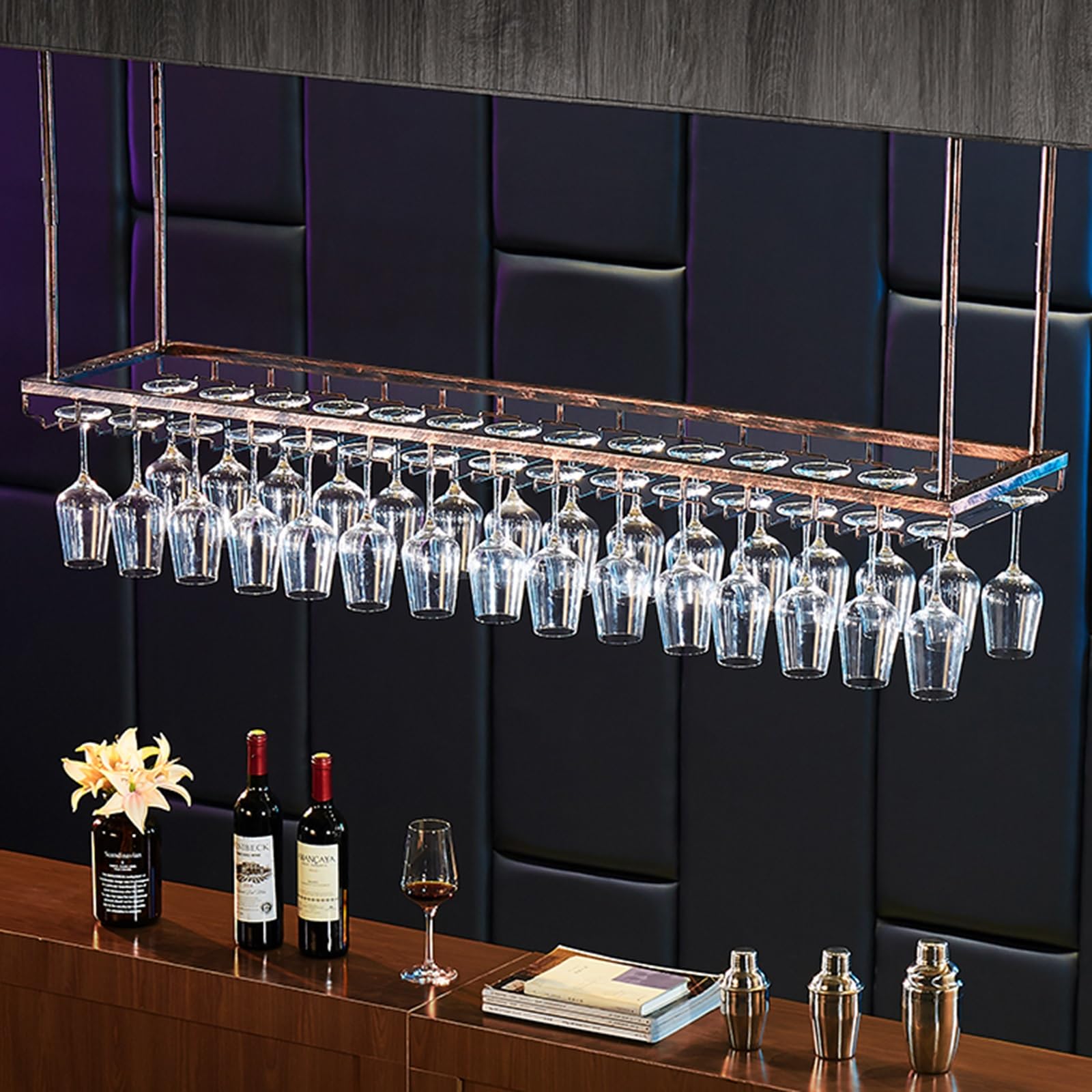 Porte-bouteilles d'alcool et verres finition cuivre haut de gamme