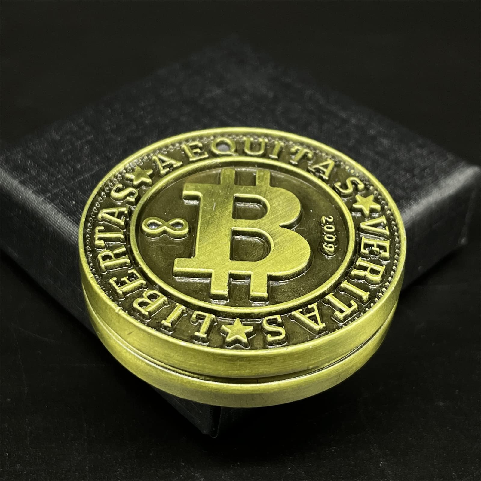 Amazon.co.jp: ビットコイン Fidget Toys 磁気ハプティックコインEDCアダルトメタルフィジェットおもちゃ  自閉症ADHDフィジェットトイ Miniリラックスストレス解消 グッズ (ヴィンテージシルバー) : おもちゃ