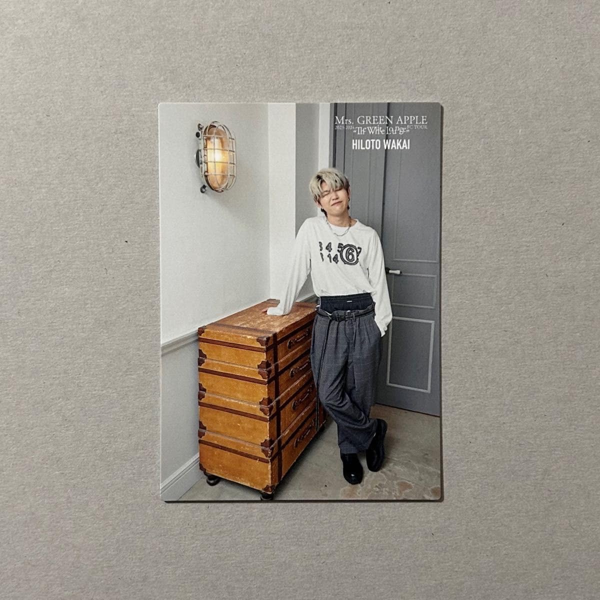 Mrs. GREEN APPLE 若井滉斗 レア White Lounge Amazon.co.jp: Mrs. GREEN APPLE The White Lounge 若井 滉斗
