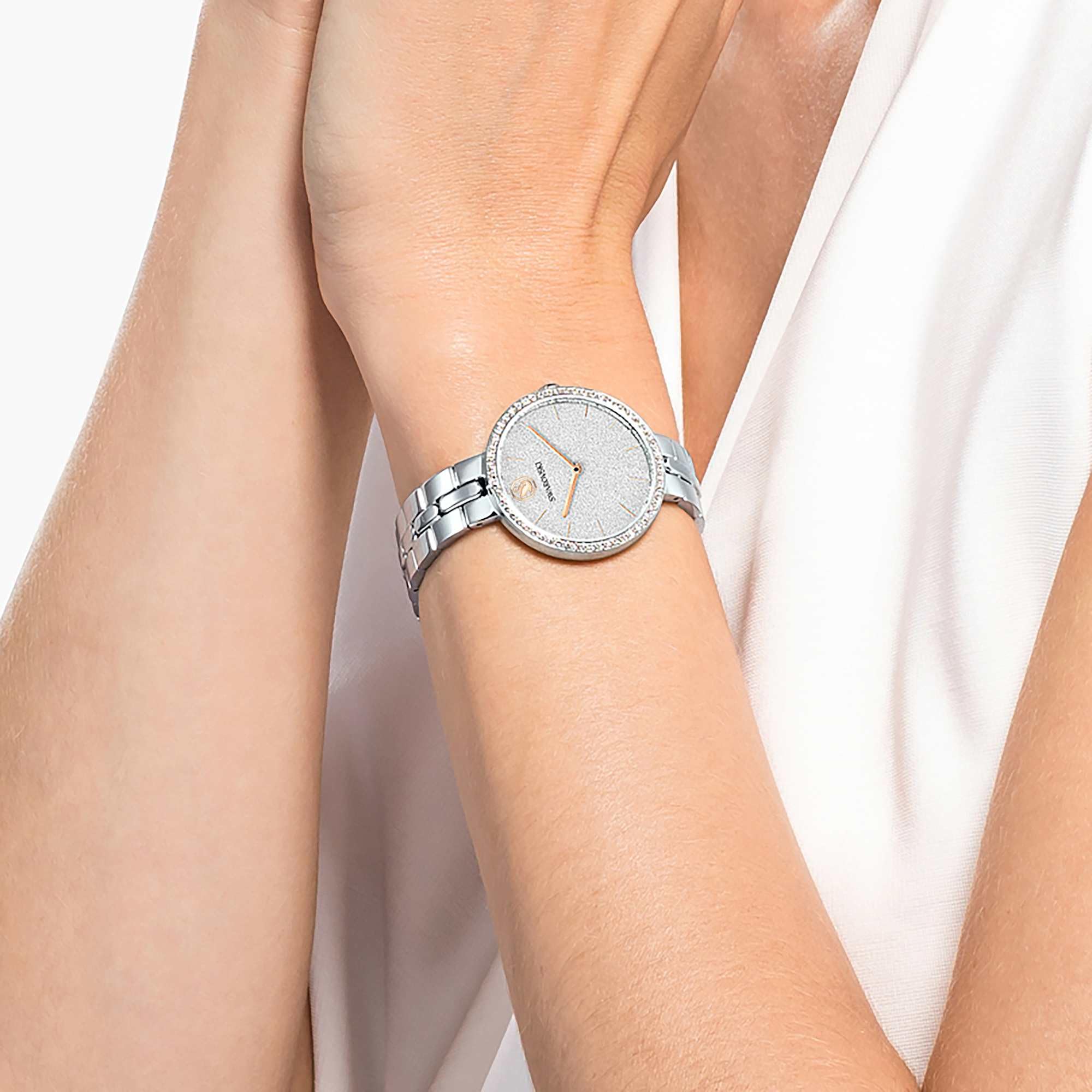 Swarovski Cosmopolitan Kollektion Uhr, Swiss Made, Metall-Armband, Silberton