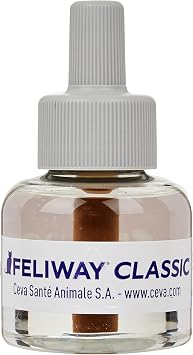 Feliway Classic 30 day Refill x3 Value Pack Classic comforts cats - 48ml x3 & Classic 30 day Refill comforts cats, helps solve behavioural issues and stress/anxiety in the home - 48ml