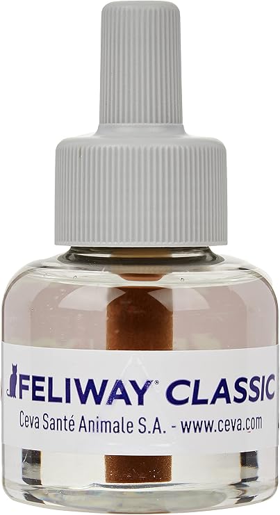 Feliway Classic 30 day Refill x3 Value Pack Classic comforts cats - 48ml x3 & Classic 30 day Refill comforts cats, helps solve behavioural issues and stress/anxiety in the home - 48ml