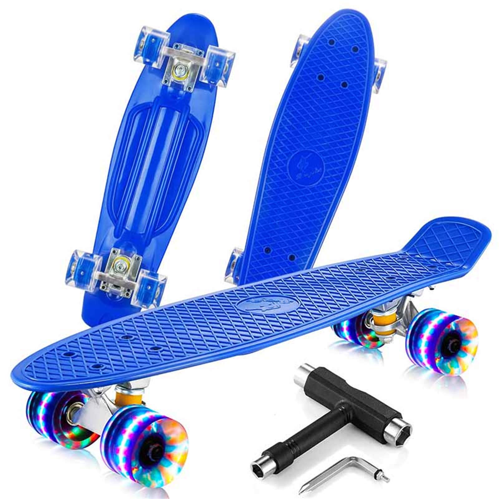 Skateboard Complet Mini Cruiser Planche À Roulettes En Plastique 22 Pouces Pour Enfants Garçons Filles Débutants Adolescents Adultes, LED Light Up Wheels with Bearings & All-In-One Skate T-Tool (Blue)