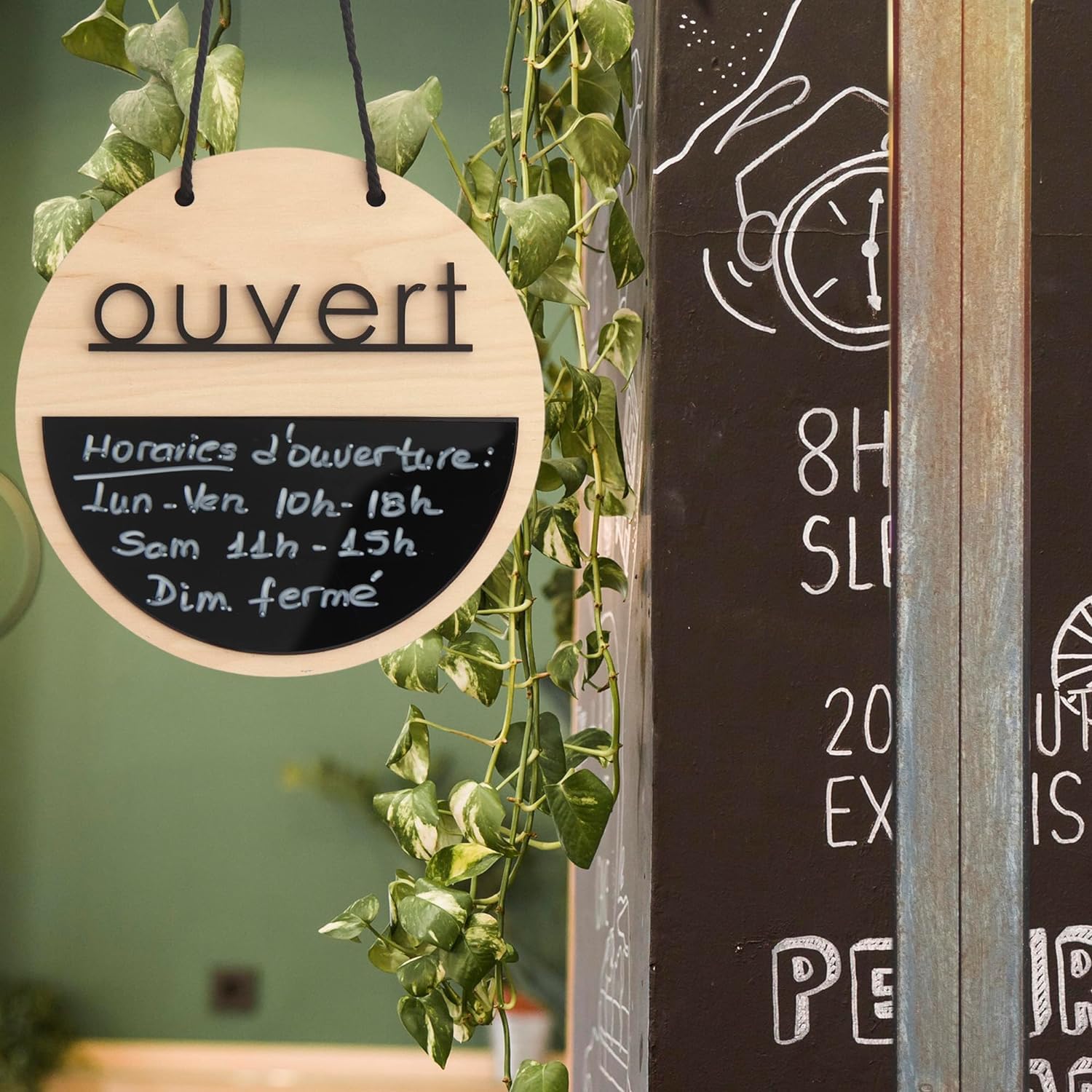 Panneau Fermé Ouvert avec Tableau Noir et Bois Naturel pour les Magasins, Entreprises, Panneau heures d'ouverture