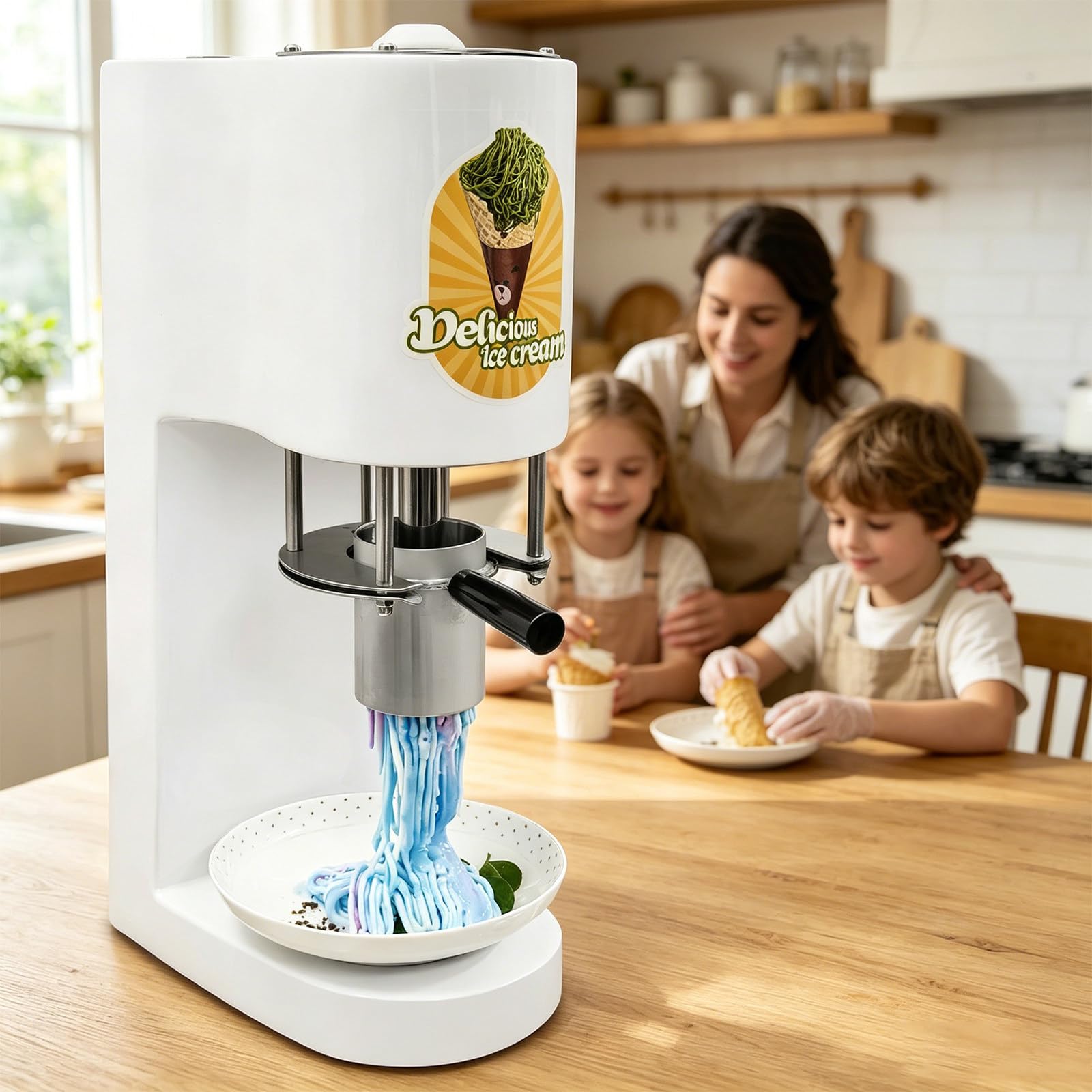 Machine à Glace à l'italienne façon Spaghetti : sorbetière Domestique, 80W, Acier INOX, Une Touche, débit 30L/h. Créatif, 4 moules, pour Enfants Red