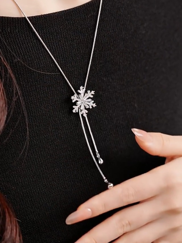 Amazon | [Hanayaka] ロングネックレスレディース 雪の結晶 スライド式