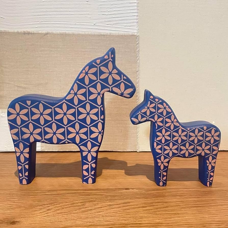 Amazon.co.jp: 馬のオブジェ 大小2個セットダーラナホース 北欧