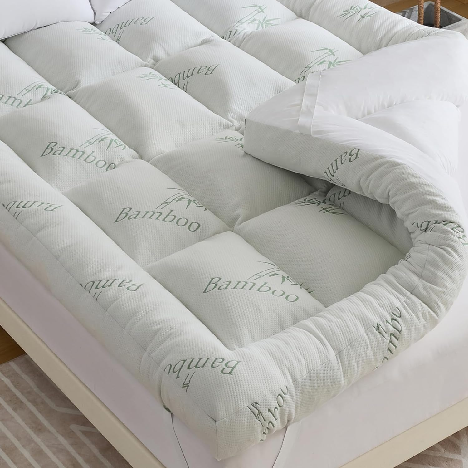 WhatsBedding 5 Inch Memory Foam Mattress Topper Queen Size for Back Pain Relief, Cooling Breathable Bamboo Viscose Air Layer