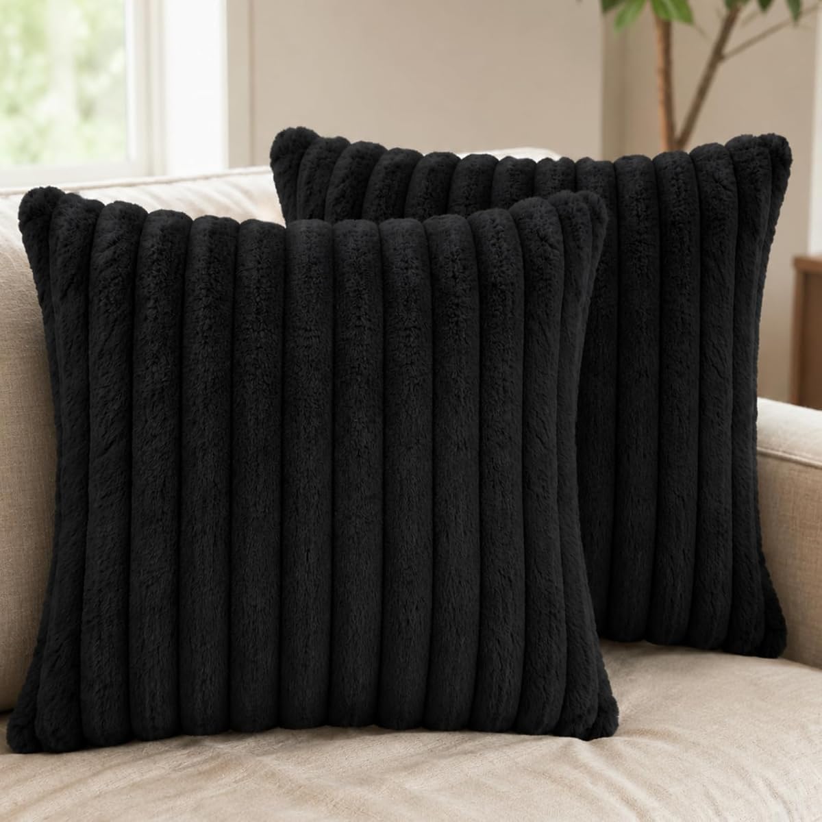 NiNi ALL Black Faux Fur Throw Pillow Covers 18x18, Set of 2 Cushion Cases | Ultra-soft Plush Double-sided Decorative Squar Pillow for Chair Sofa Bedroom Farmhouse Living room Modern Luxury Home Decor