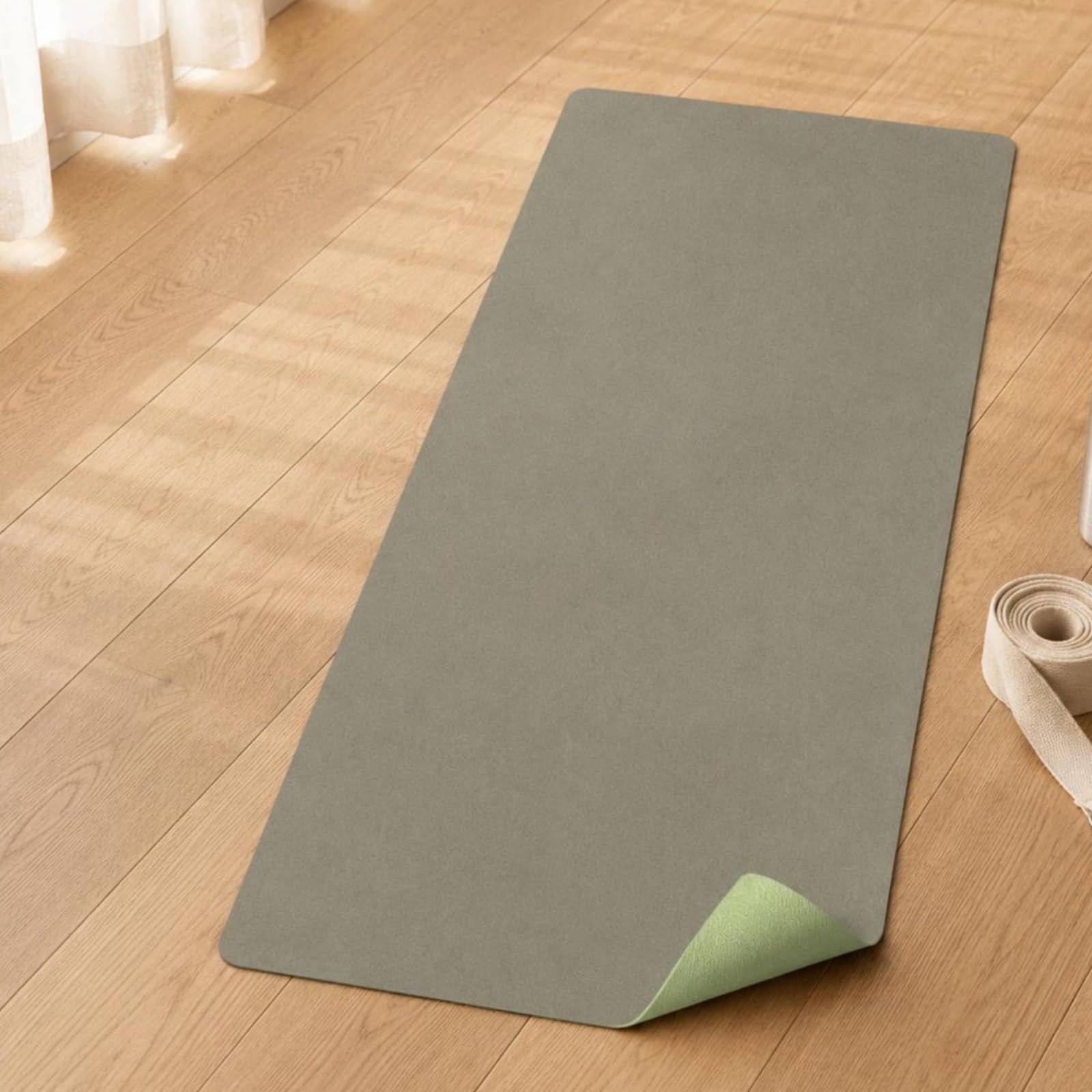 Tragbare Trainingsmatte Übungsmatte Workoutmatte Fitnessmatte aus Gummi mit Tragbarer Platzsparender Form Und Texturierter Fläche für Reisen Pendeln