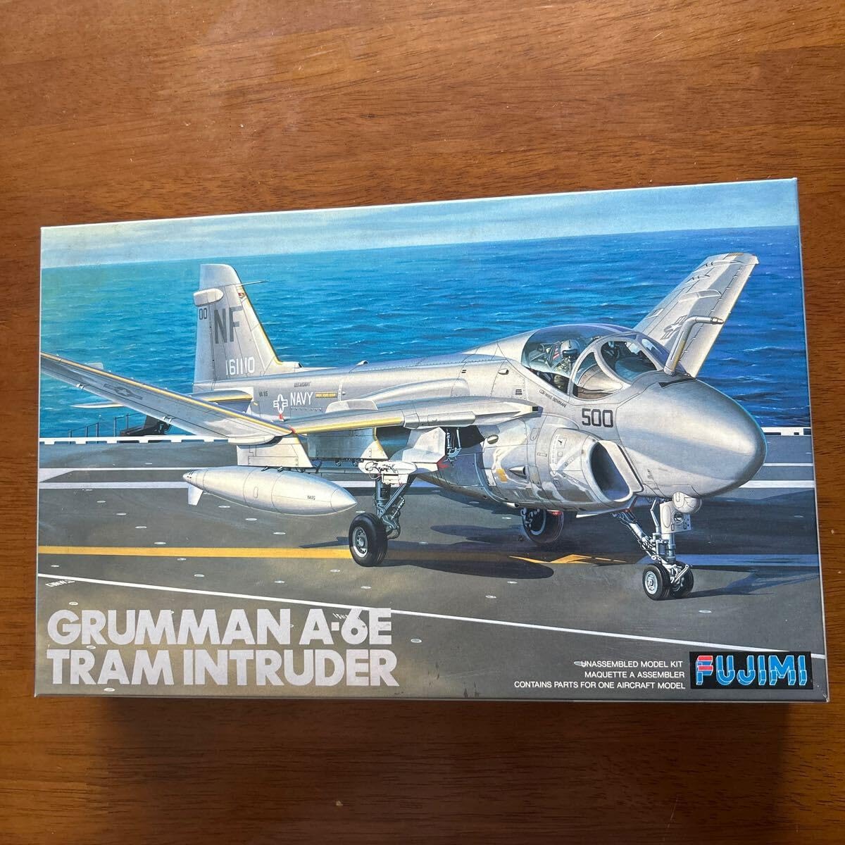 Amazon | 1/72 グラマン A-6E Tram Intruder | プラモデル 通販