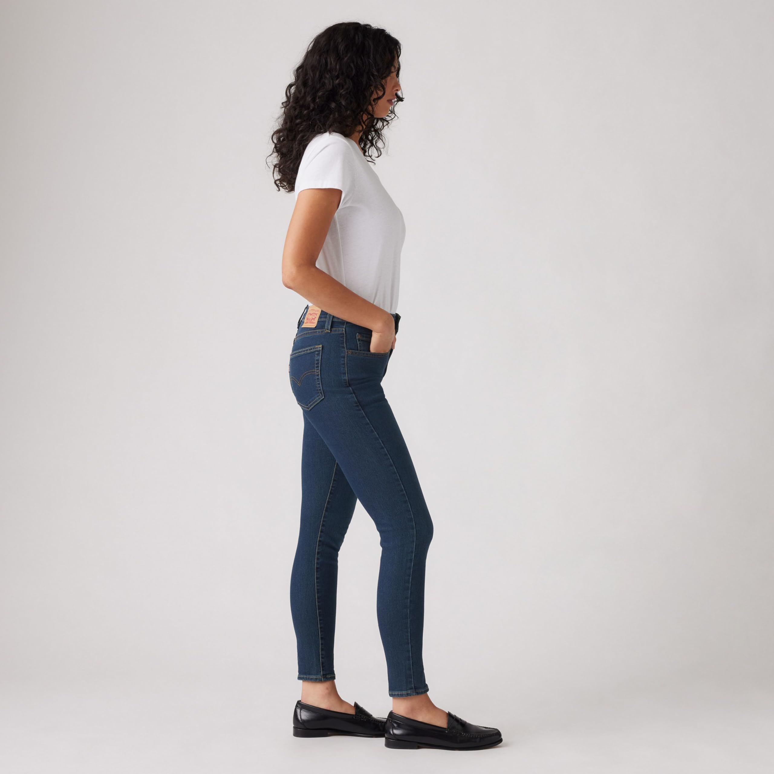 Levi's Damen Jeanshose 721 mit Stretch-Anteil, Skinny Fit