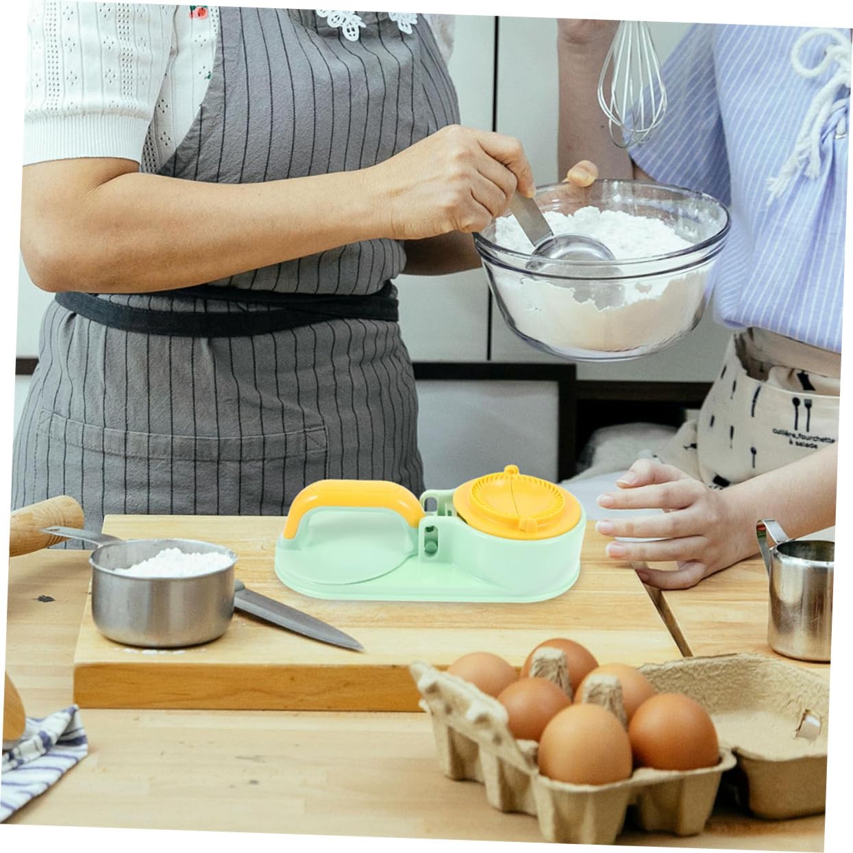 Unomor 2 Sets Dumpling Skin Press Makers Reusable Dough Skin Presser Easy to Use Clean Kitchen Dumpling Wrappers Tool Steam Bun Dumpling Maker