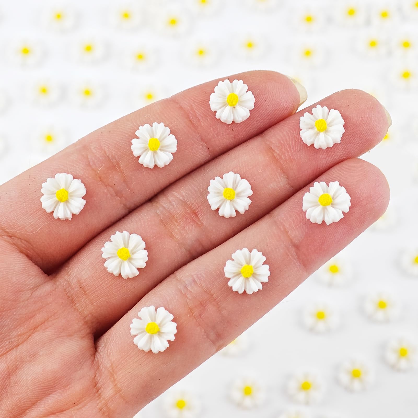 200 Pieces White Tiny Daisy Decor for Dollhouse Mini Resin Decor for Crafts Tiny Things for Fairy Garden Micro Landscaping Decoration — image 1