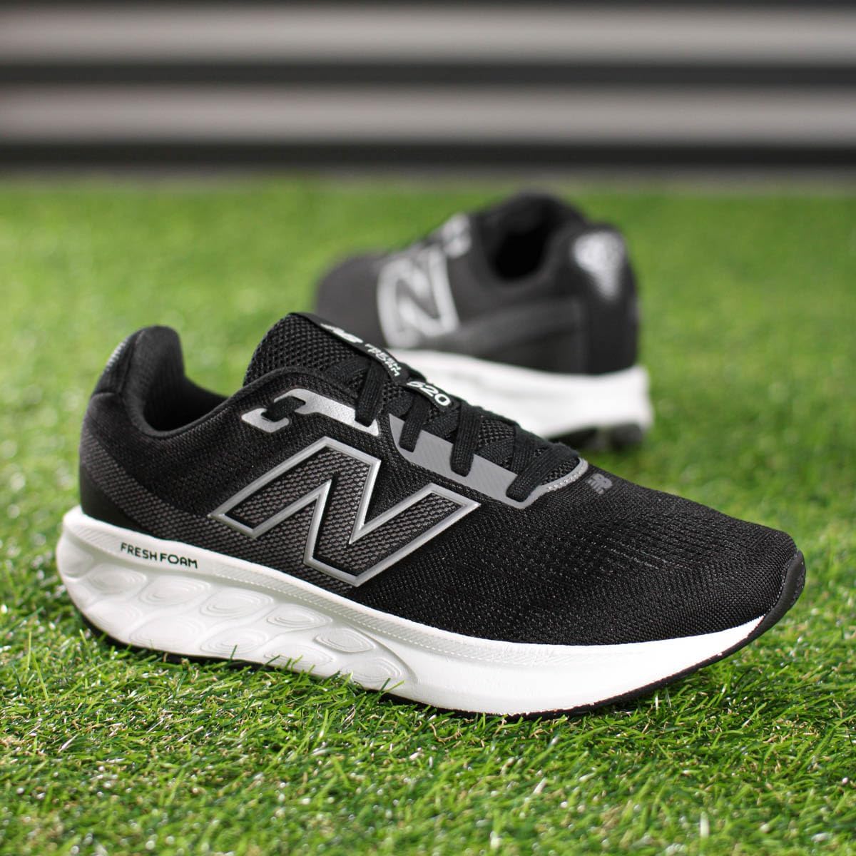 Tênis New Balance 520 V9 Masculino